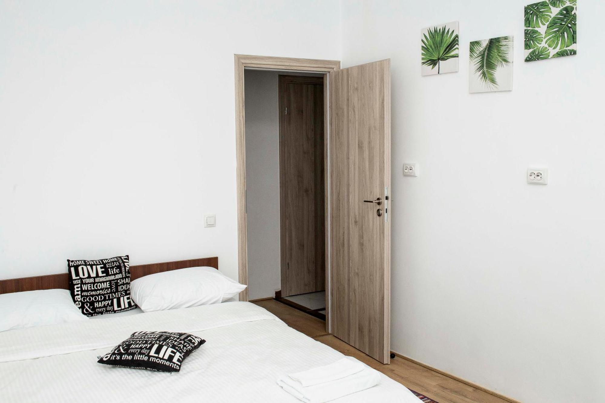Central Kronstadt Apartments Brasov Luaran gambar